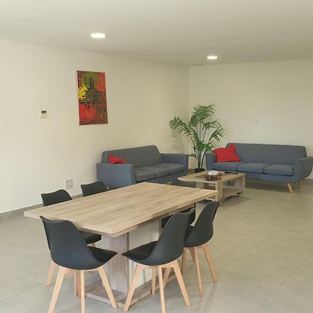 Hacienda Apartment Manciet Luaran gambar